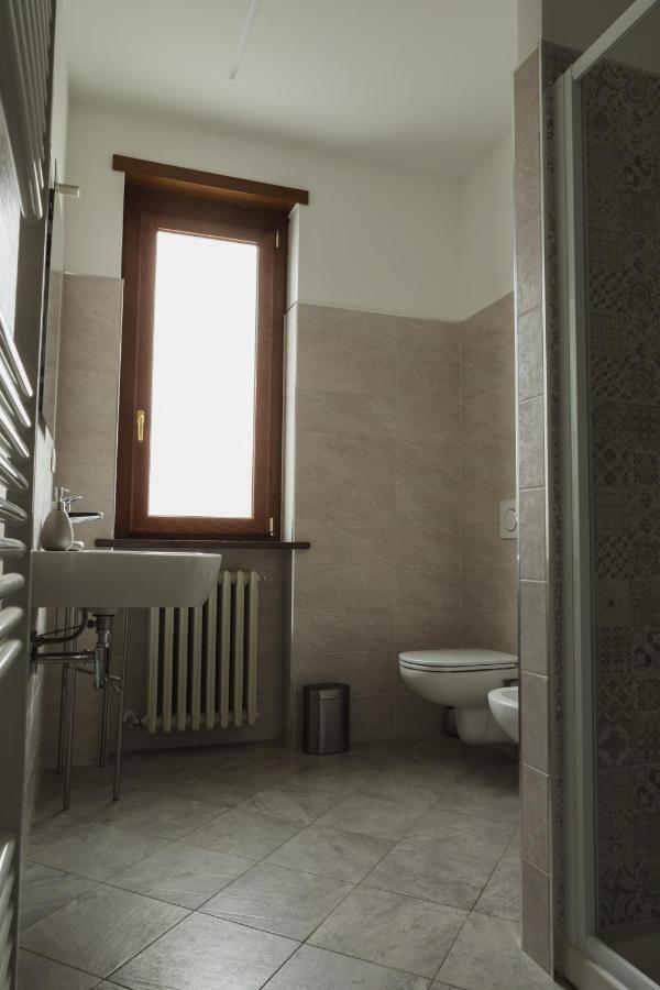 Agriturismo Ridaroca San Damiano dʼAsti Eksteriør billede