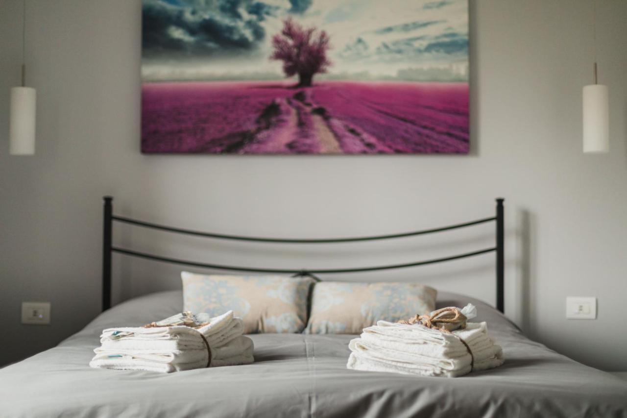 Agriturismo Ridaroca San Damiano dʼAsti Eksteriør billede